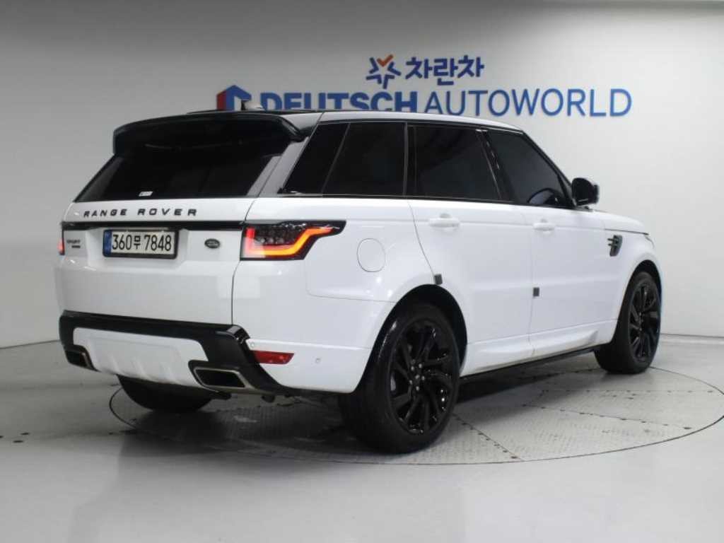 랜드로버 레인지로버 스포츠 레인지로버 스포츠 2세대 3.0 SDV6 HSE 다이나믹 이미지 3