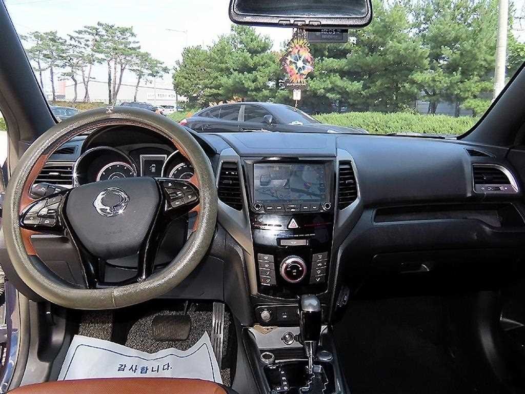 KG모빌리티(쌍용) 티볼리 티볼리 아머 2WD 가솔린 기어 에디션 이미지 7