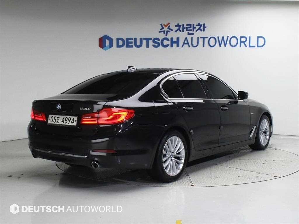 BMW 5시리즈 5시리즈 (G30) 530i 럭셔리 플러스 이미지 19