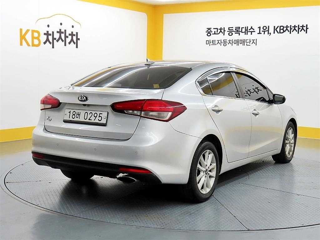 기아 K3 더뉴 K3 1.6 GDI 트렌디 스타일 이미지 4