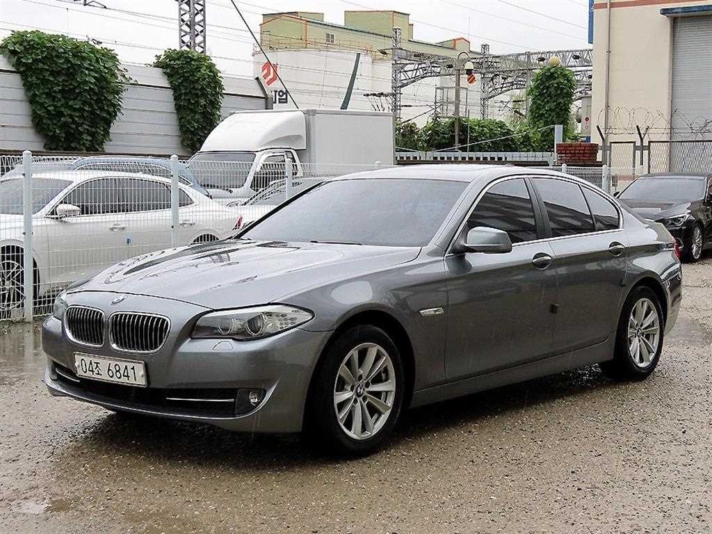 BMW 5시리즈 5시리즈 (F10) 520d 이미지 2