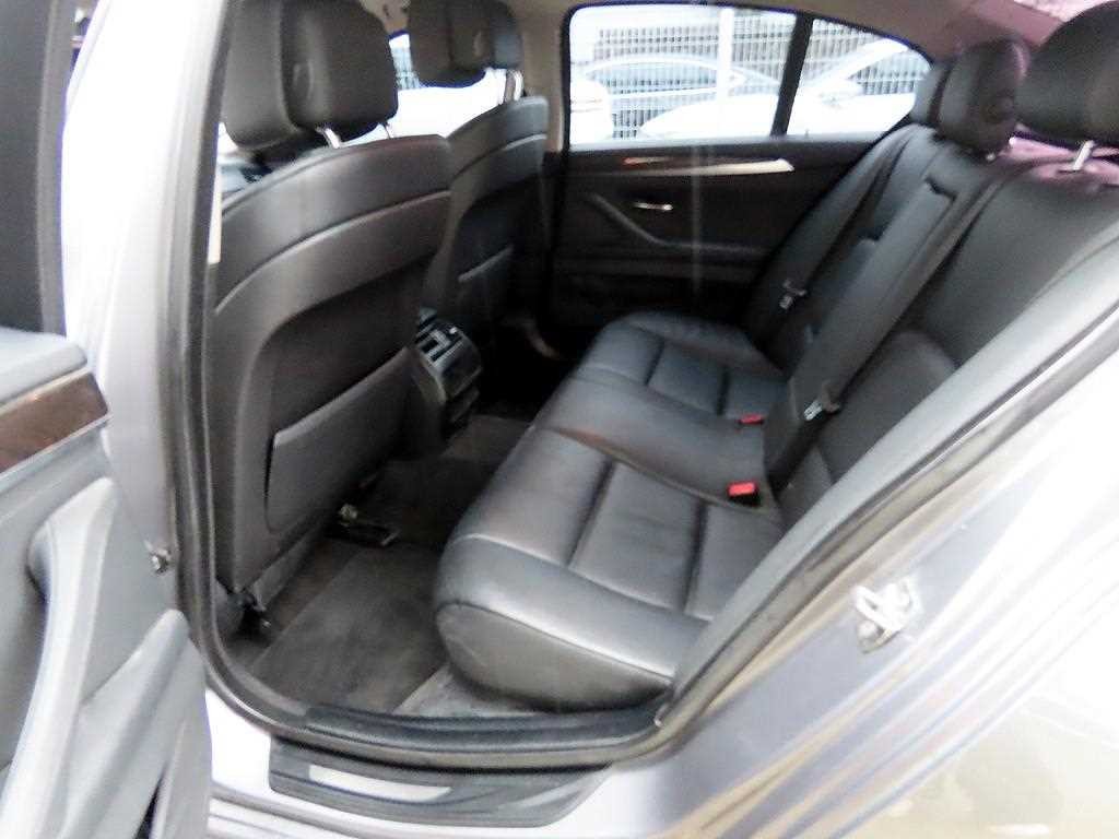 BMW 5시리즈 5시리즈 (F10) 520d 이미지 6