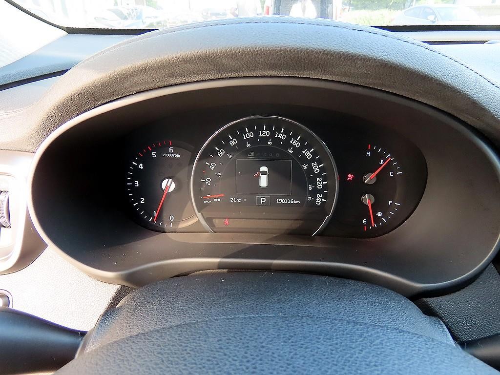 기아 쏘렌토 올 뉴 쏘렌토 디젤 4WD 2.2 노블레스 스페셜 이미지 9