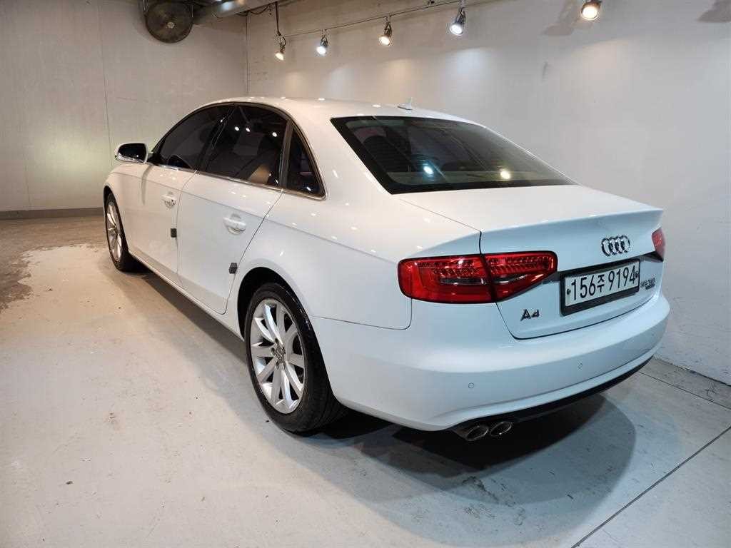아우디 A4 뉴 A4 35 TDI 콰트로 다이나믹 이미지 4