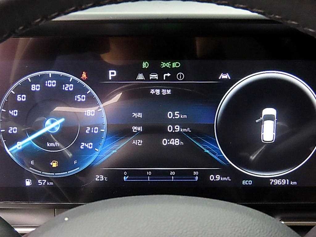 기아 카니발 카니발 4세대 디젤 7인승 시그니처 이미지 8