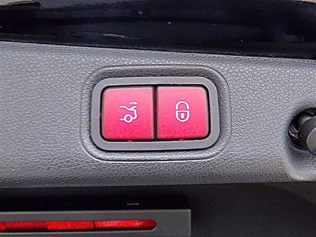 벤츠 E 클래스 E-클래스 W213 E300 아방가르드 이미지 15