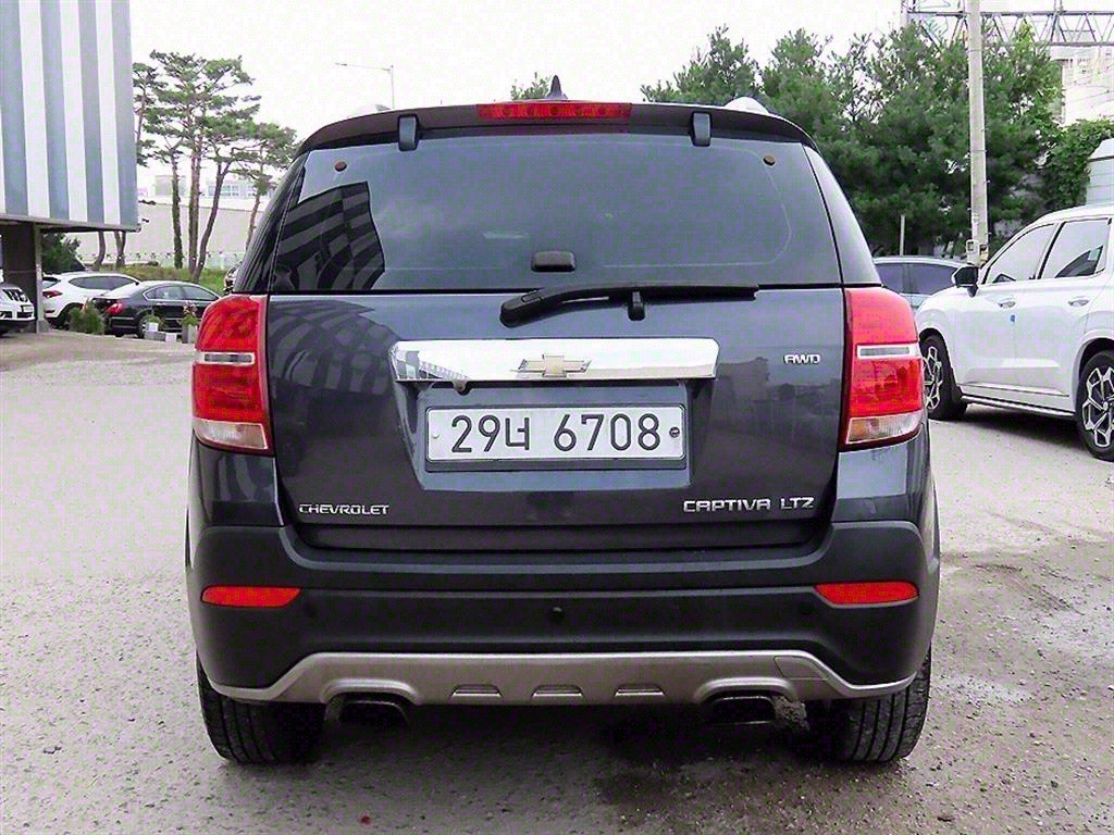 쉐보레 캡티바 2.2 4WD LTZ 이미지 4