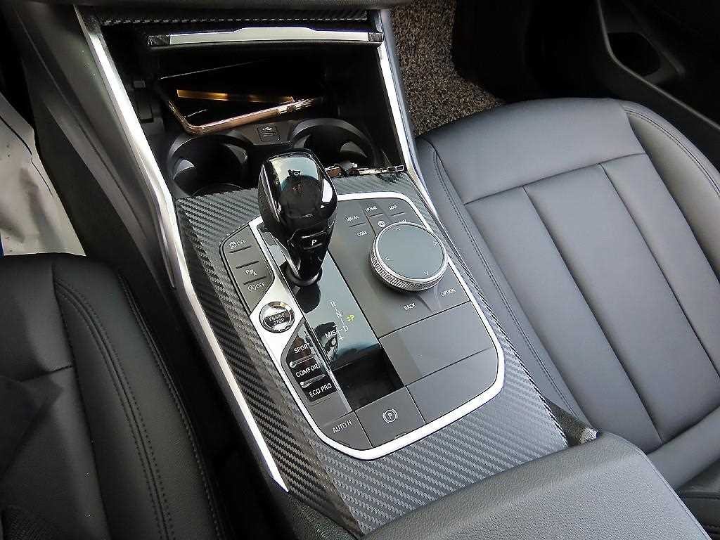 BMW 3시리즈 3시리즈 (G20) 320i 이미지 11