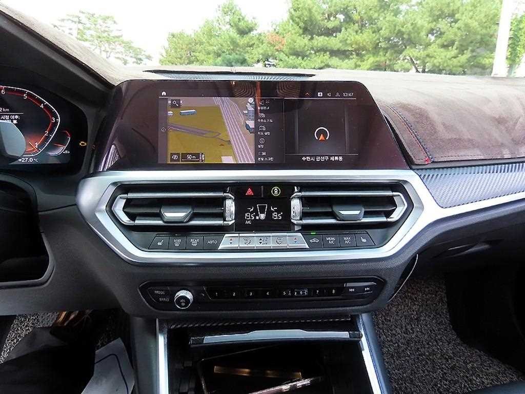 BMW 3시리즈 3시리즈 (G20) 320i 이미지 13