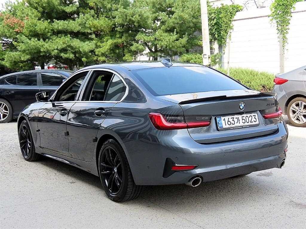 BMW 3시리즈 3시리즈 (G20) 320i 이미지 3