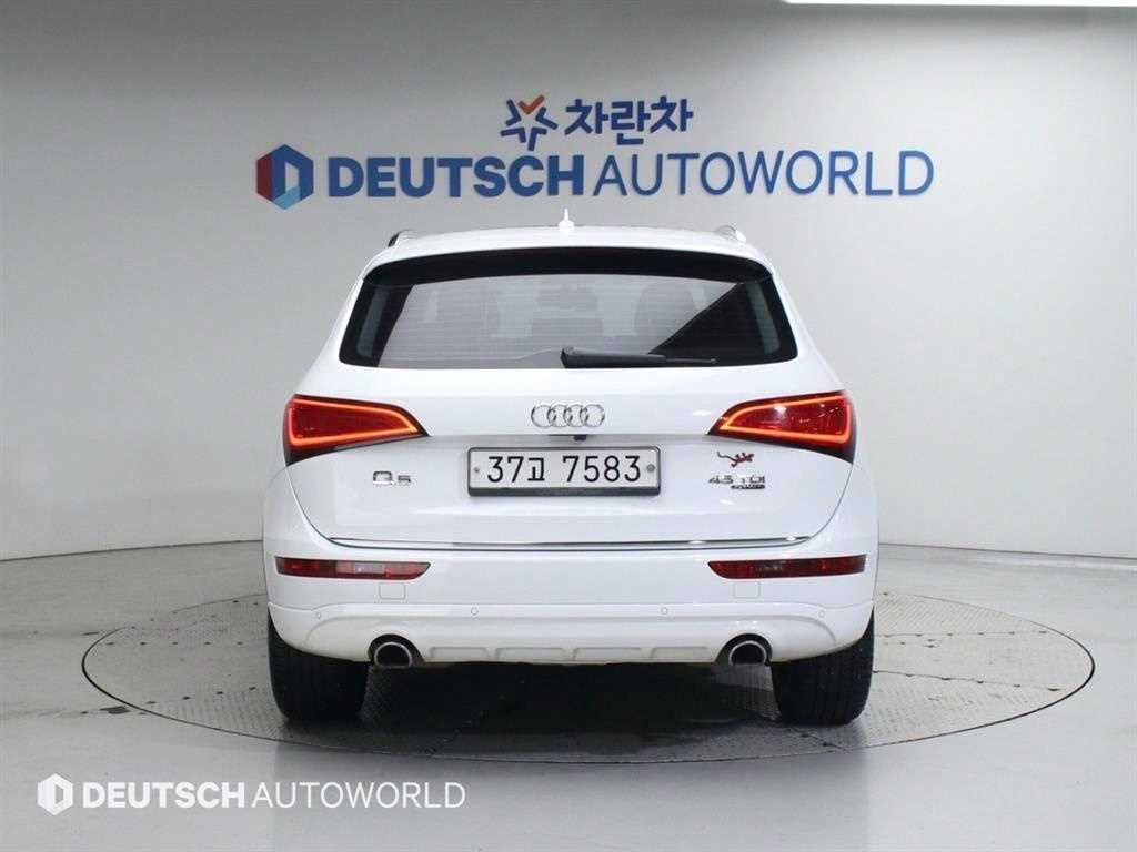 아우디 Q5 45 TDI 콰트로 이미지 4