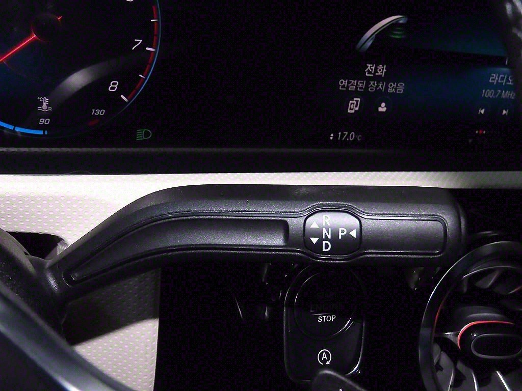 벤츠 A 클래스 A클래스 W177 A220 해치백 이미지 12