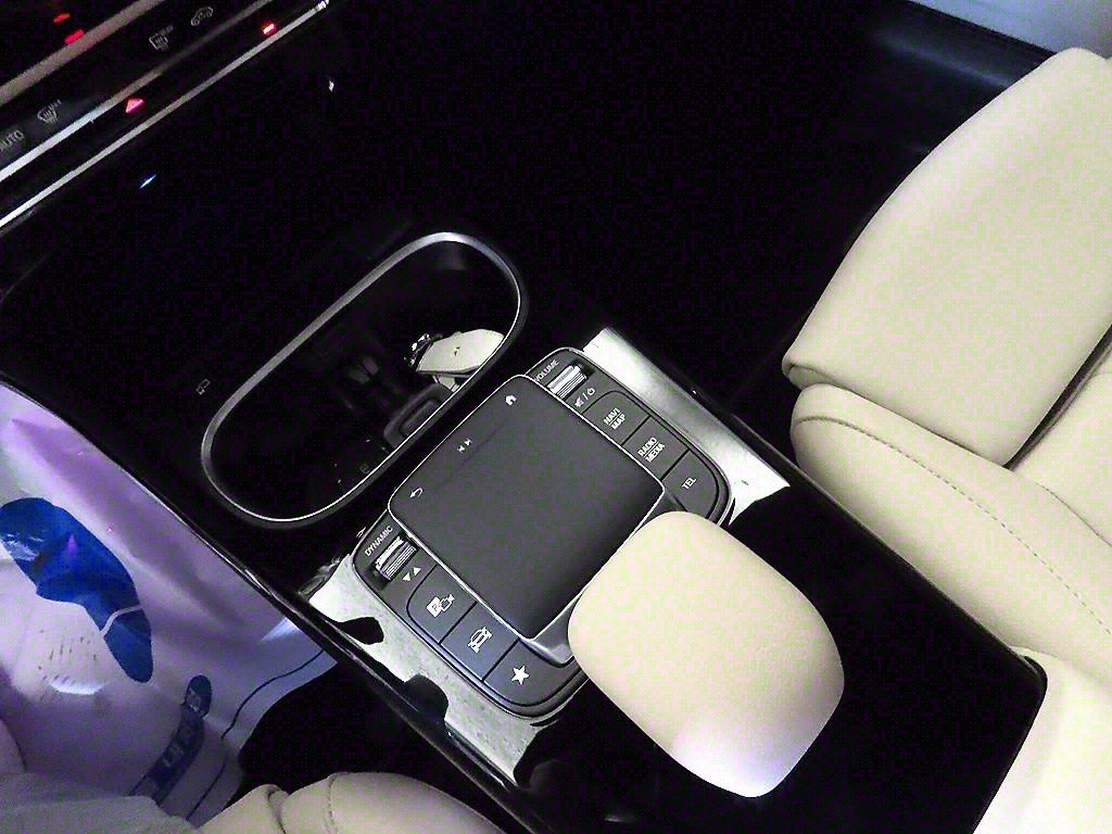벤츠 A 클래스 A클래스 W177 A220 해치백 이미지 13