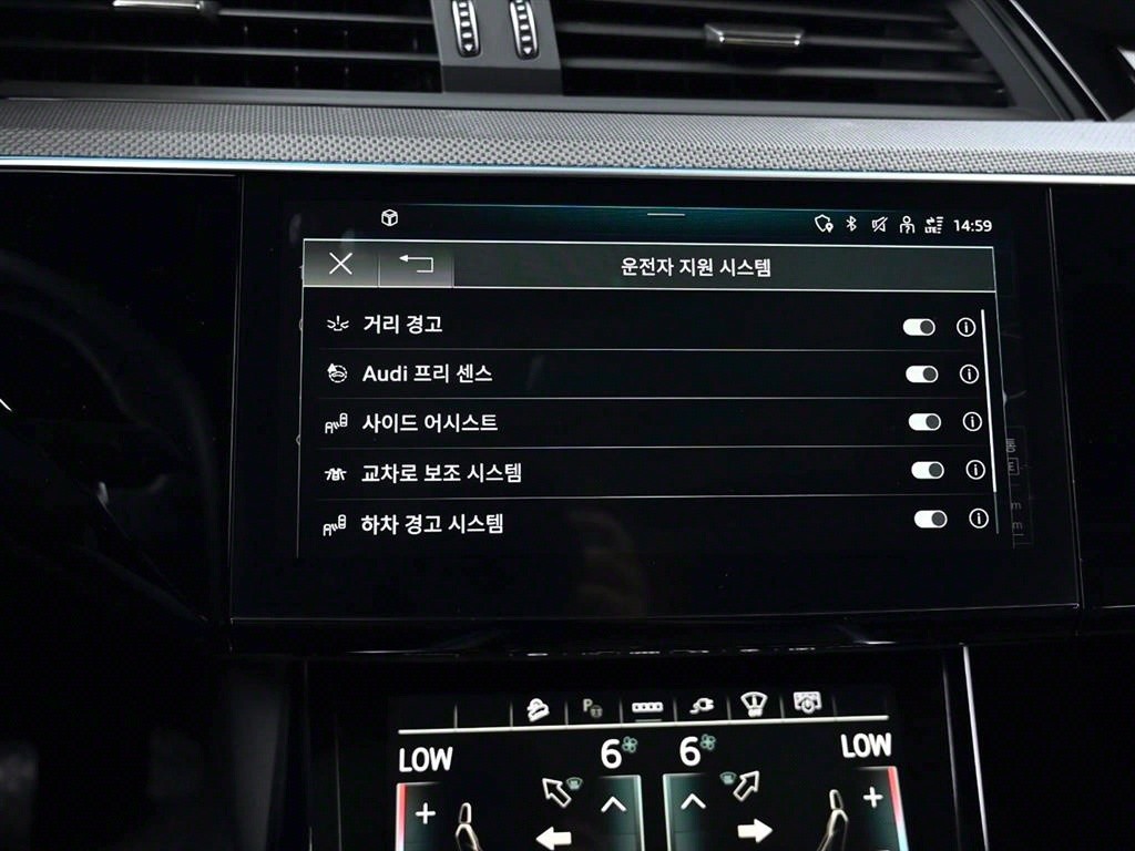아우디 e-트론 S 스포트백 이미지 17