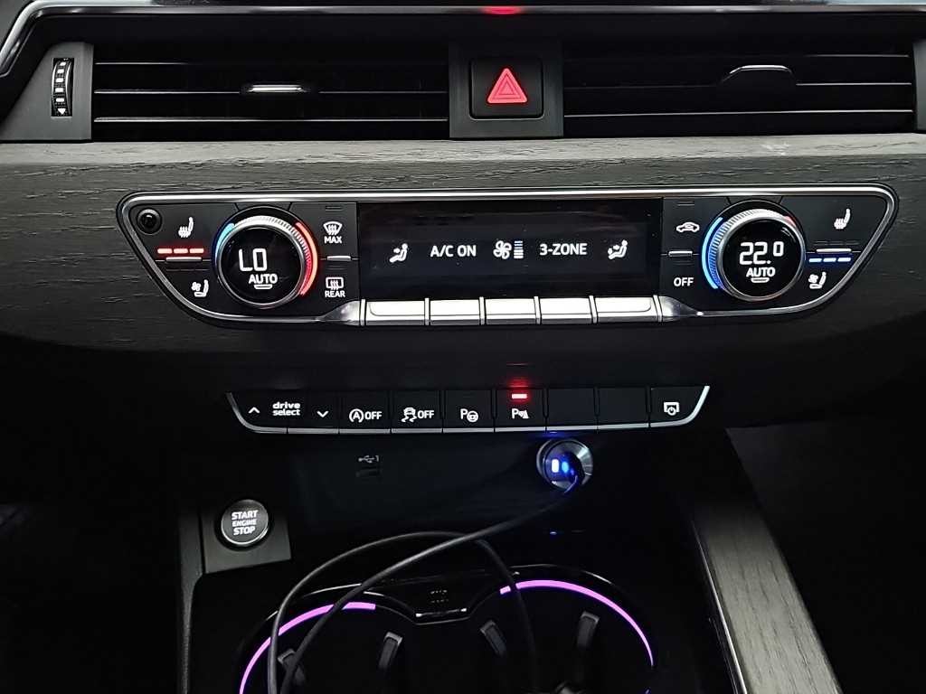 아우디 A5 A5 (F5) 40 TFSI 콰트로 프리미엄 스포트백 이미지 10