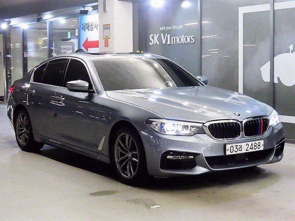 BMW 5시리즈 5시리즈 (G30) 520d M 스포츠 스페셜 에디션 이미지 1