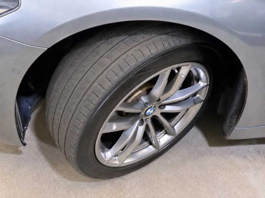 BMW 5시리즈 5시리즈 (G30) 520d M 스포츠 스페셜 에디션 이미지 19