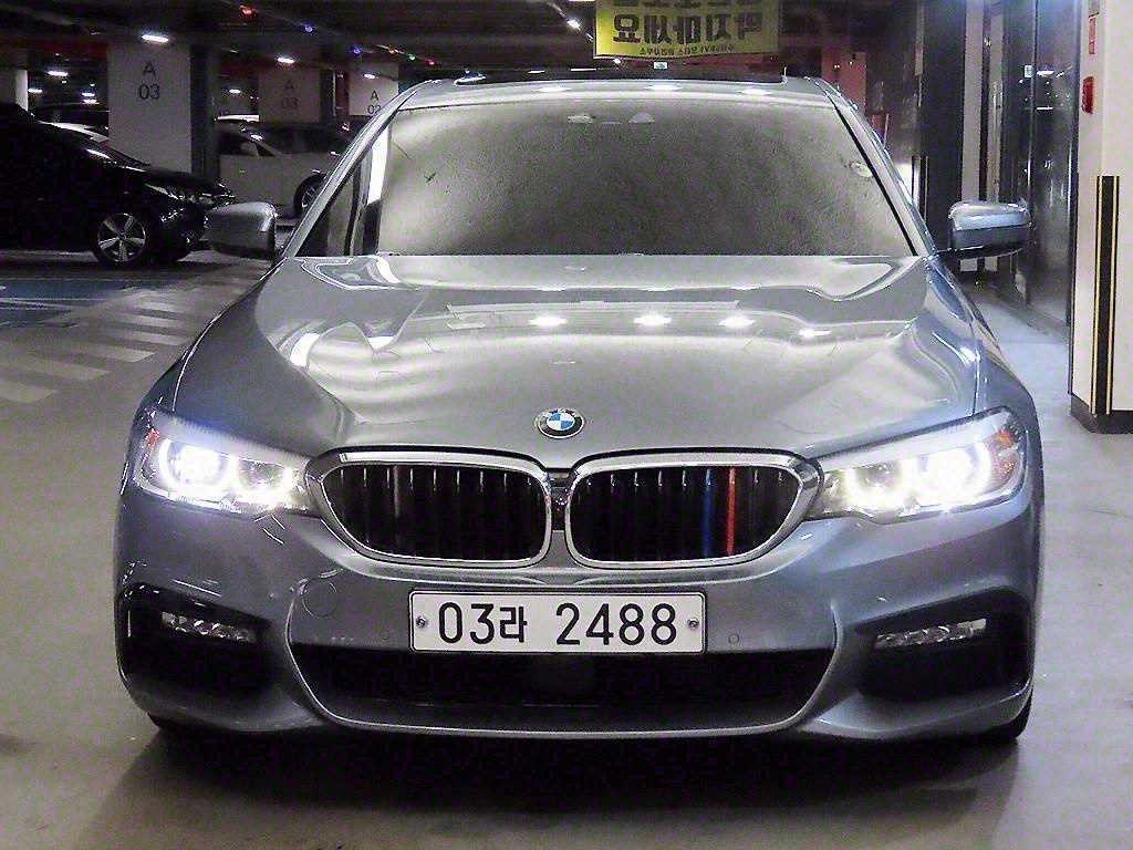 BMW 5시리즈 5시리즈 (G30) 520d M 스포츠 스페셜 에디션 이미지 2