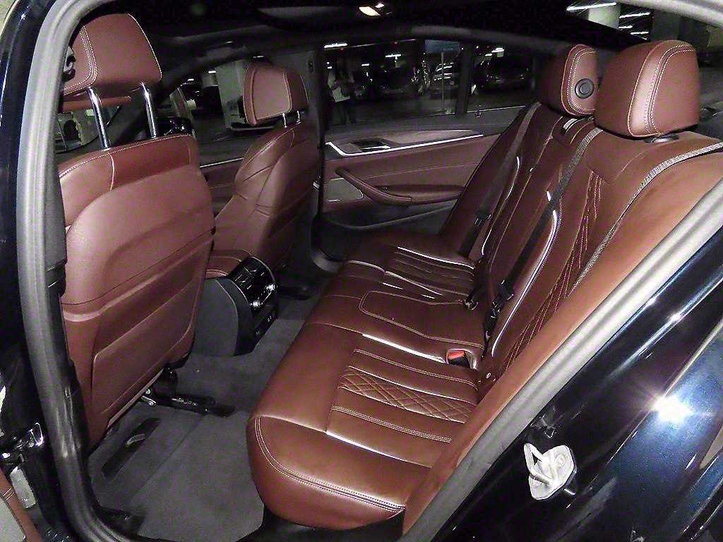 BMW 5시리즈 5시리즈 (G30) 530i M 스포츠 이미지 7