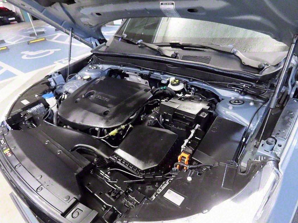 볼보 XC40 B4 AWD R-디자인 이미지 19