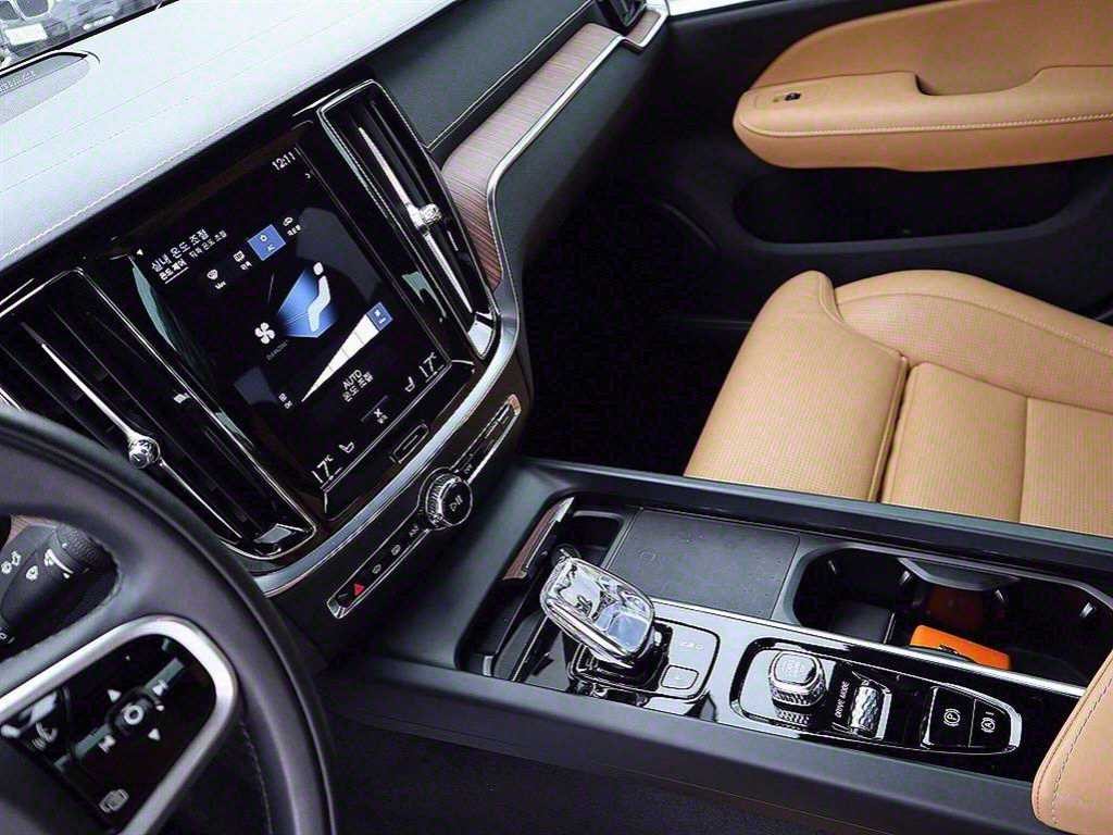 볼보 S60 S60(3세대) B5 인스크립션 이미지 10