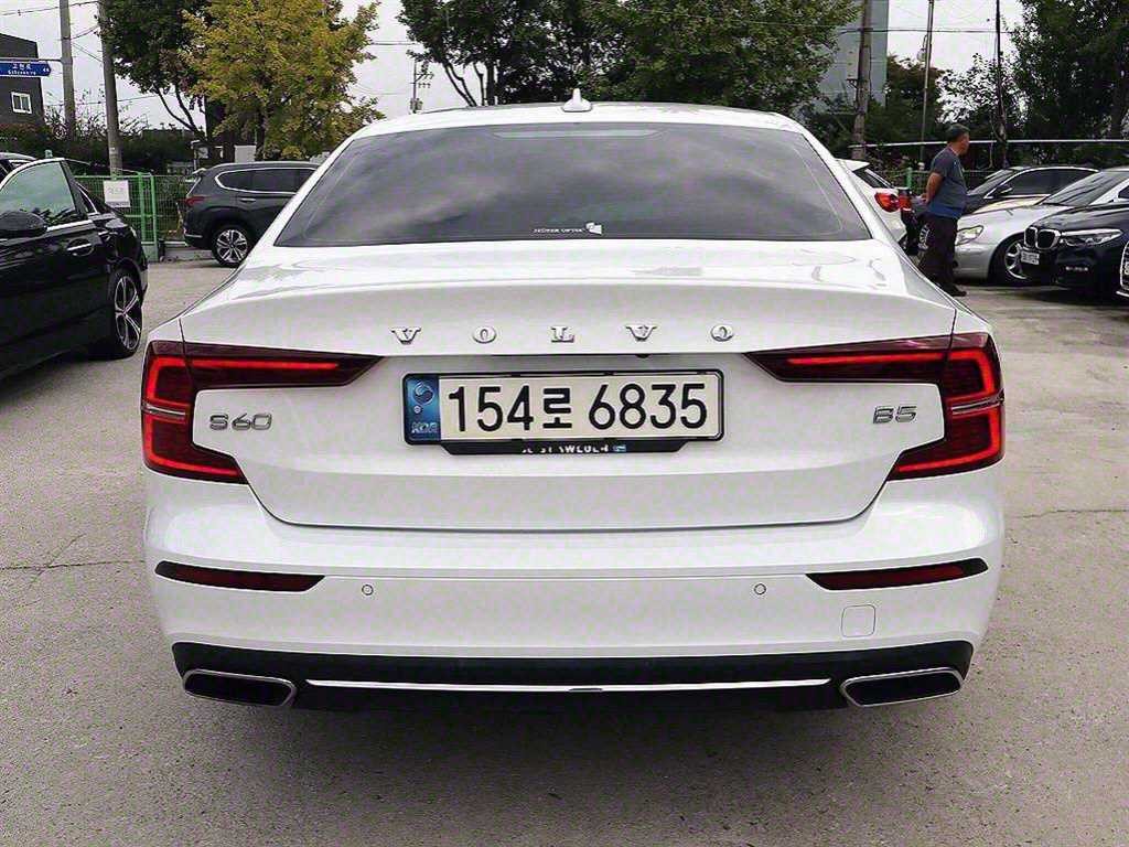 볼보 S60 S60(3세대) B5 인스크립션 이미지 4