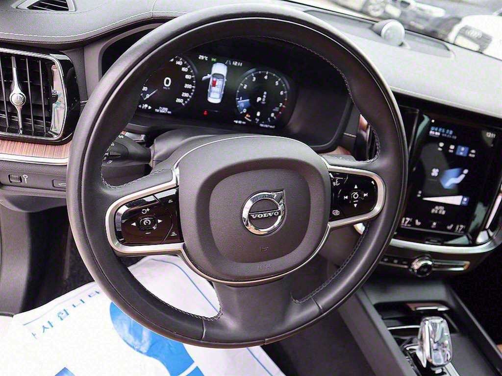 볼보 S60 S60(3세대) B5 인스크립션 이미지 8