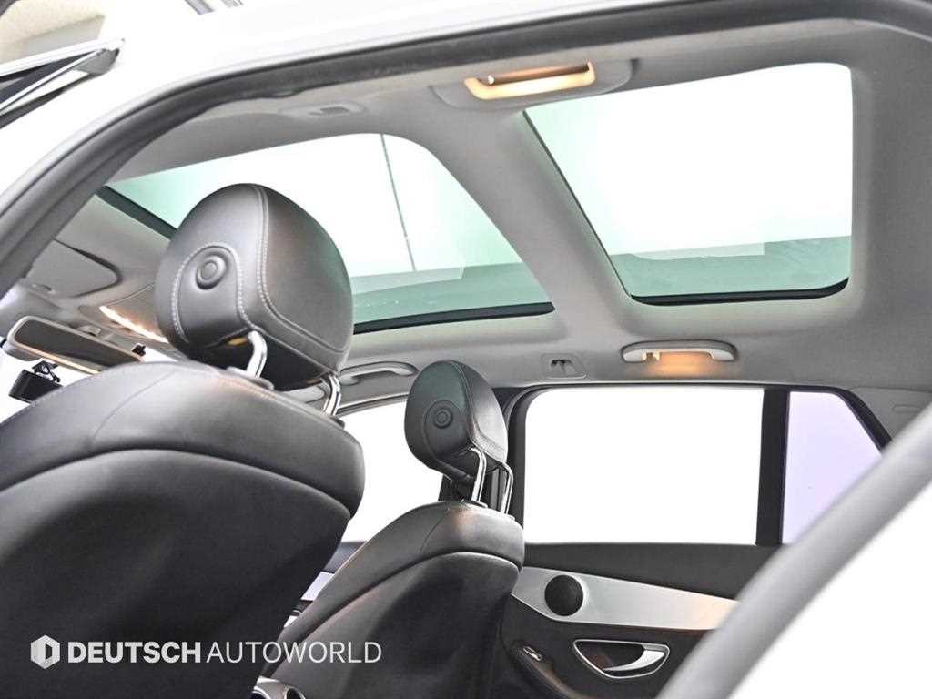 벤츠 C 클래스 C클래스 W205 C220 d 4MATIC 에스테이트 이미지 19