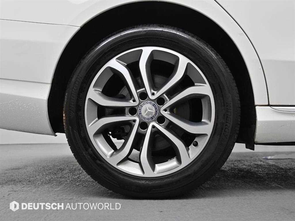 벤츠 C 클래스 C클래스 W205 C220 d 4MATIC 에스테이트 이미지 5