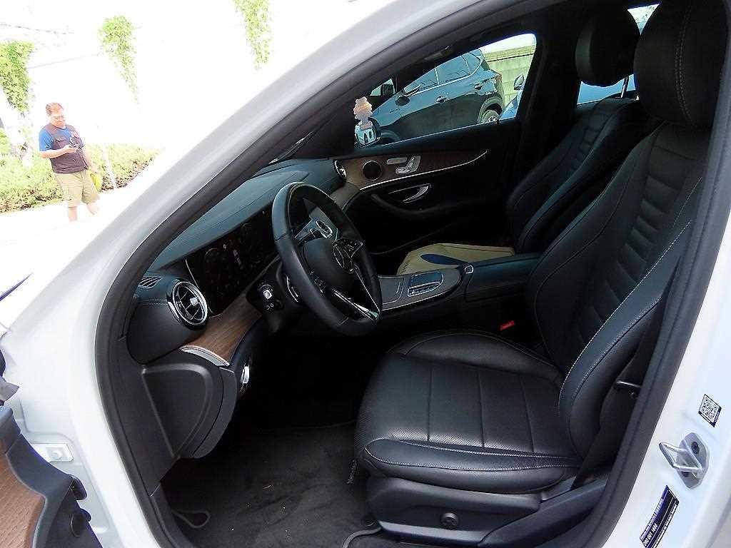 벤츠 E 클래스 E-클래스 W213 E250 익스클루시브 이미지 5