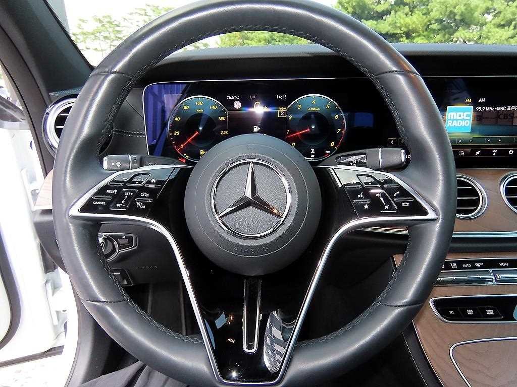 벤츠 E 클래스 E-클래스 W213 E250 익스클루시브 이미지 8