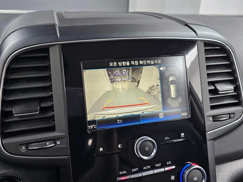 르노코리아(삼성) QM6 더뉴QM6 가솔린 2.0 GDe RE 2WD 이미지 15