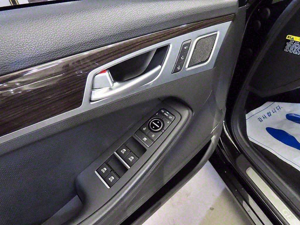 제네시스 G80 3.3 GDI AWD 프레스티지 이미지 13