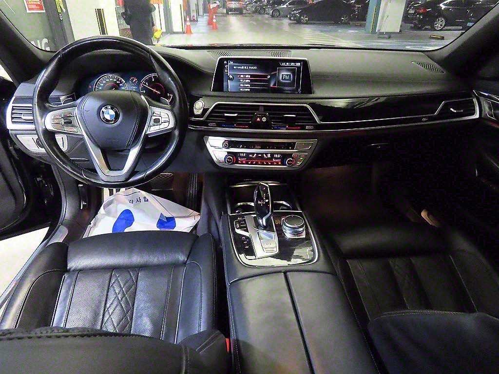 BMW 7시리즈 7시리즈 (G11) 740d xDrive M 스포츠 이미지 10