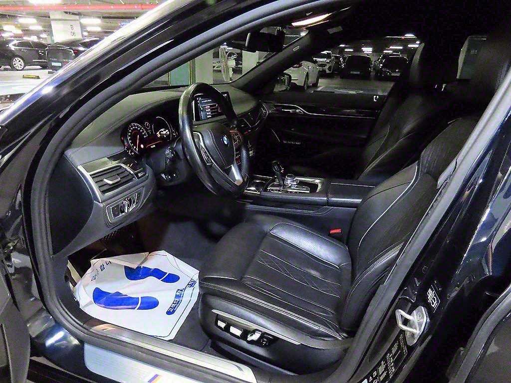 BMW 7시리즈 7시리즈 (G11) 740d xDrive M 스포츠 이미지 6