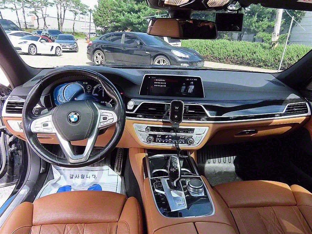 BMW 7시리즈 7시리즈 (G11) 730d xDrive M 스포츠 이미지 7