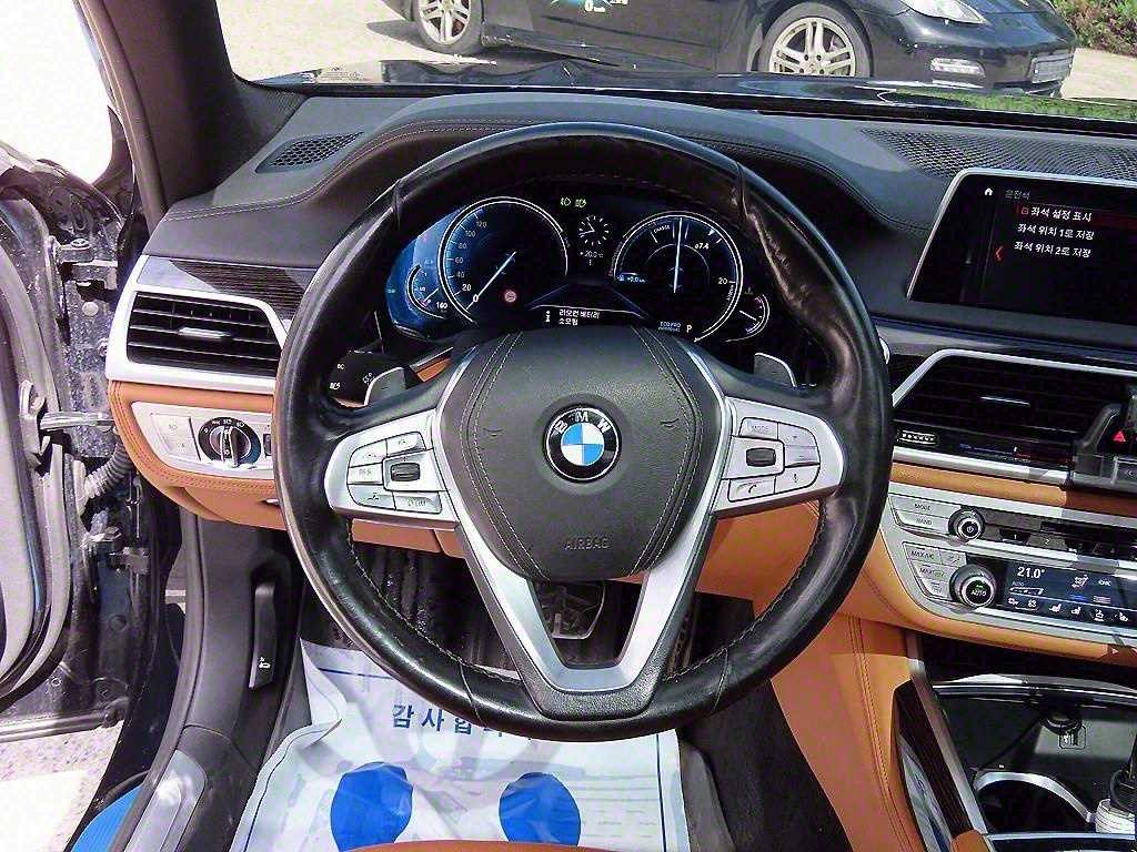 BMW 7시리즈 7시리즈 (G11) 730d xDrive M 스포츠 이미지 8