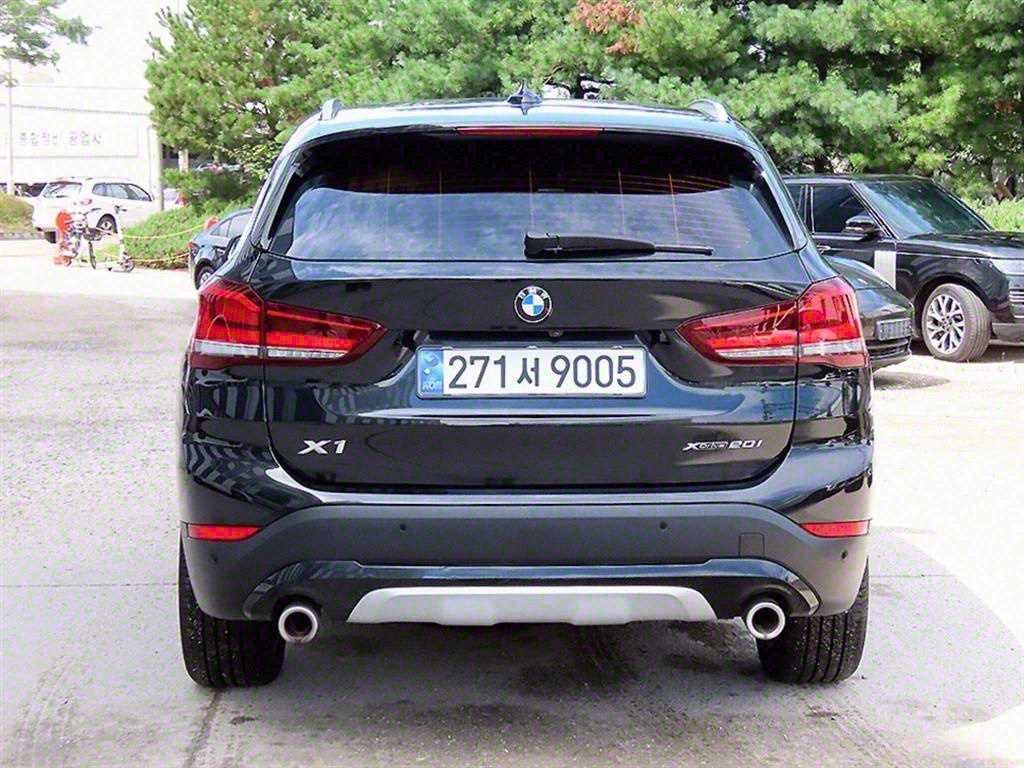 BMW X1 X1 (F48) xDrive 20i xLine 스페셜에디션 이미지 4