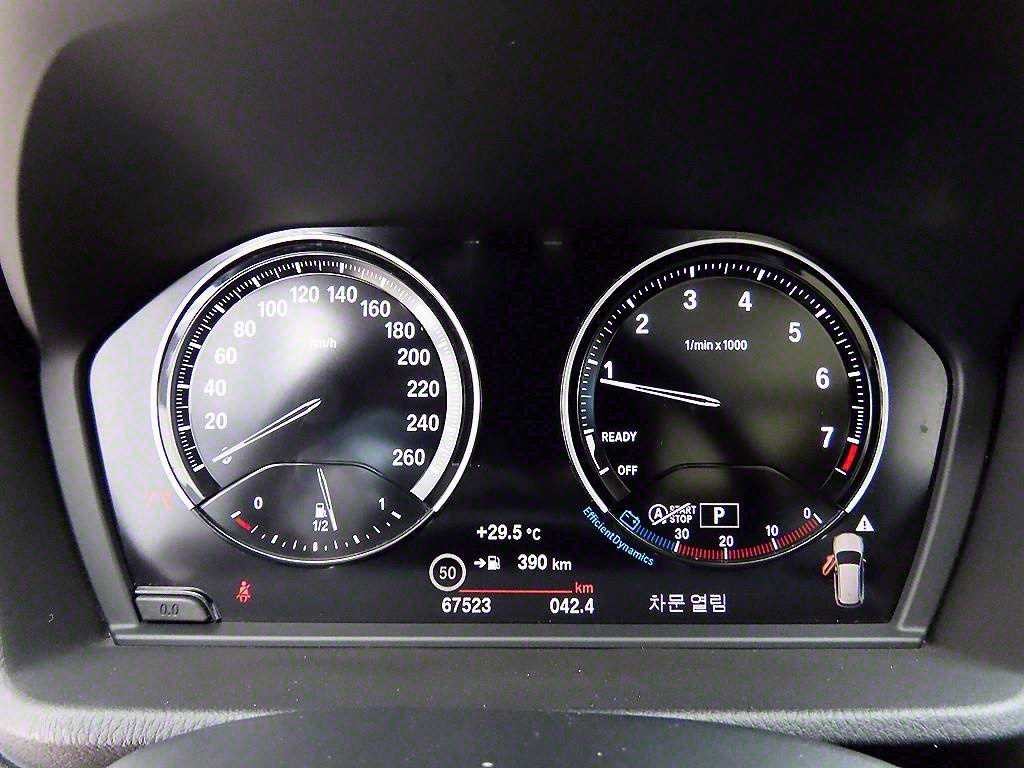 BMW X1 X1 (F48) xDrive 20i xLine 스페셜에디션 이미지 9