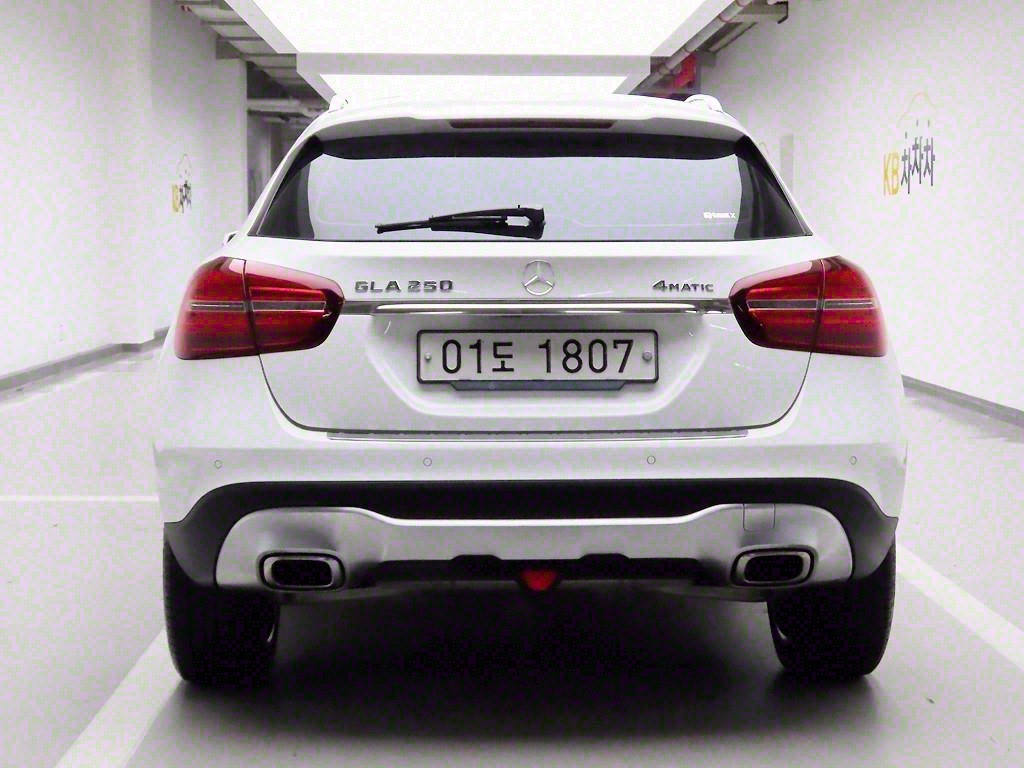 벤츠 GLA 클래스 GLA클래스 X156 GLA250 4MATIC 이미지 3