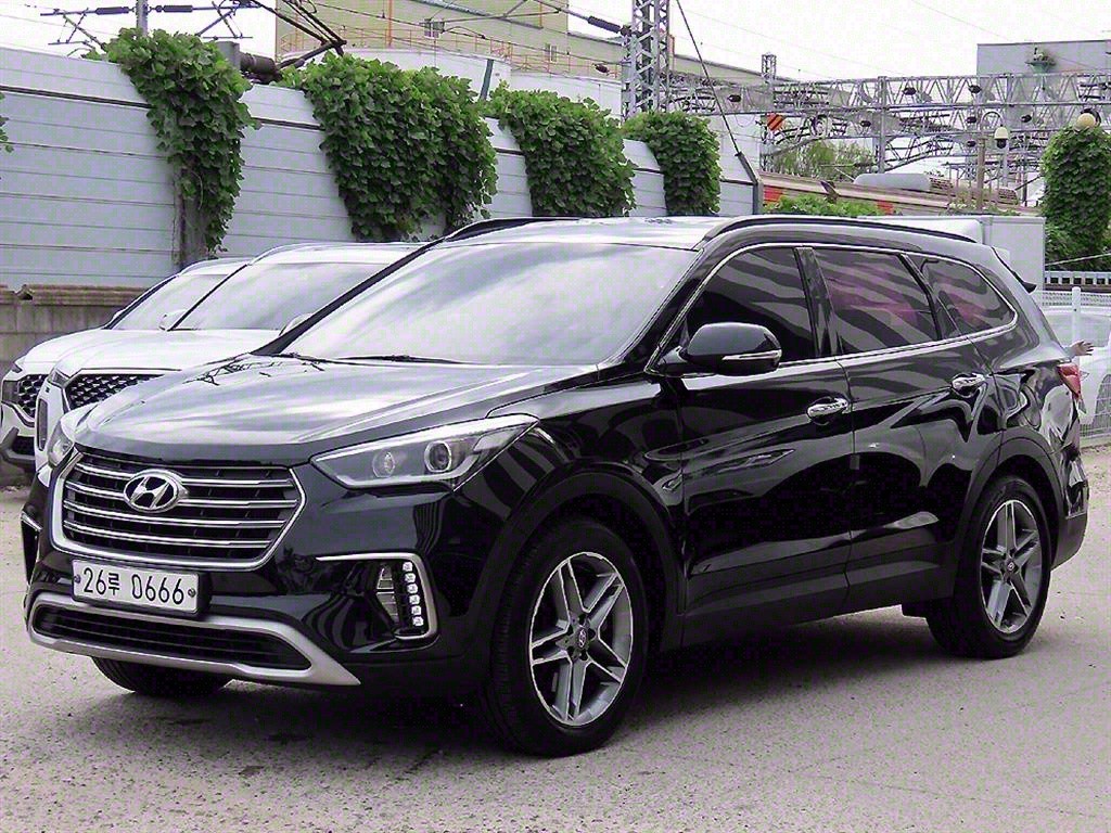 현대 맥스크루즈 더뉴맥스크루즈 E-VGT R2.2 2WD 익스클루시브 이미지 2