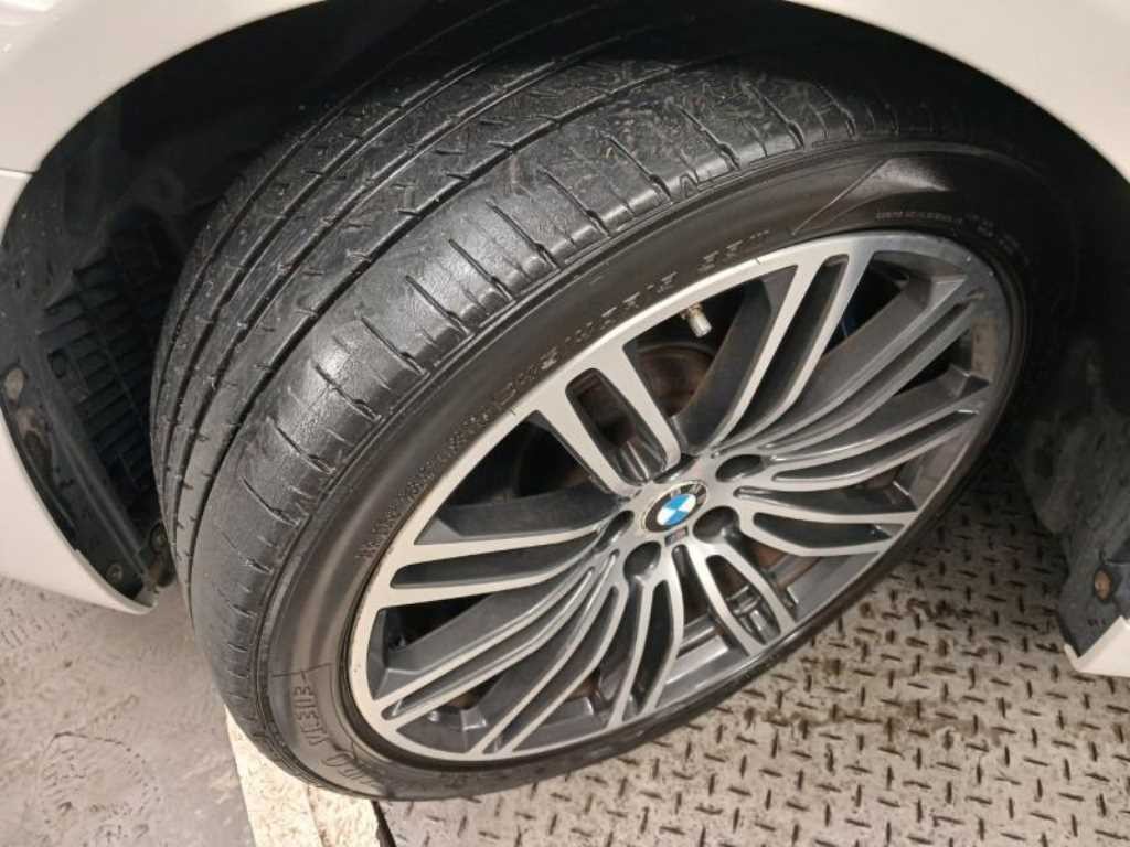 BMW 5시리즈 5시리즈 (G30) 530i M 스포츠 플러스 이미지 20