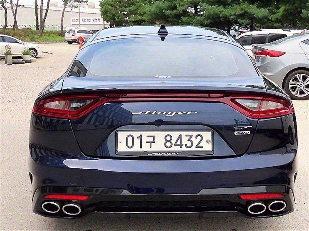 기아 스팅어 가솔린 3.3 터보 AWD GT 이미지 4