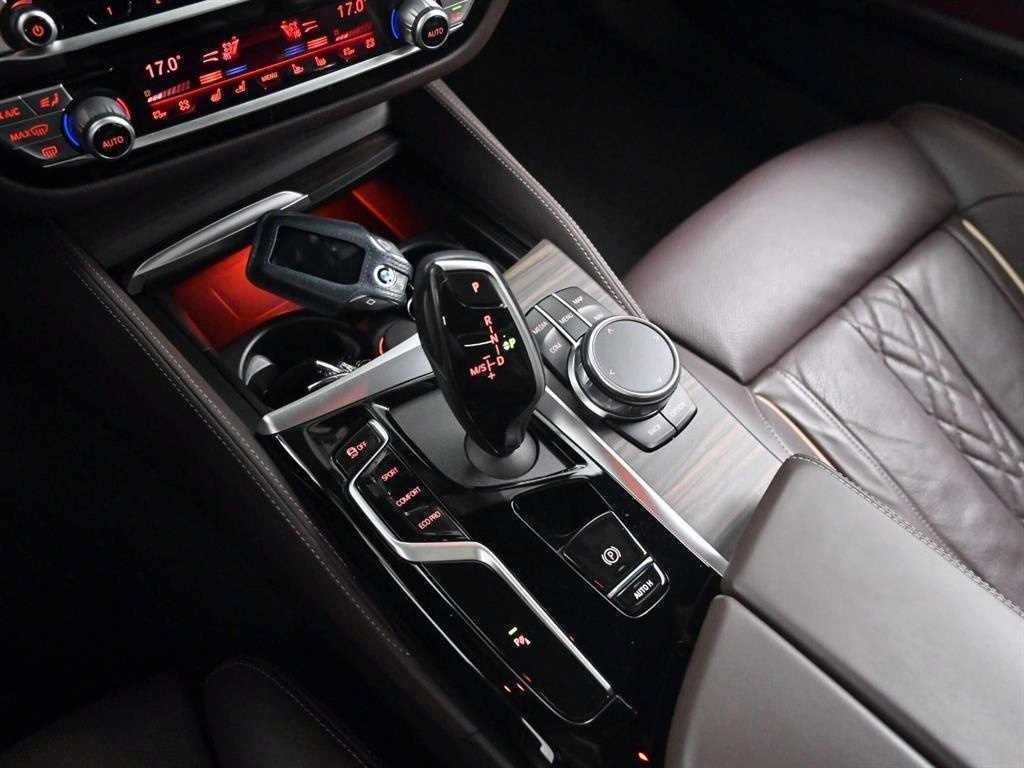 BMW 5시리즈 5시리즈 (G30) 530i xDrive M 스포츠 이미지 10