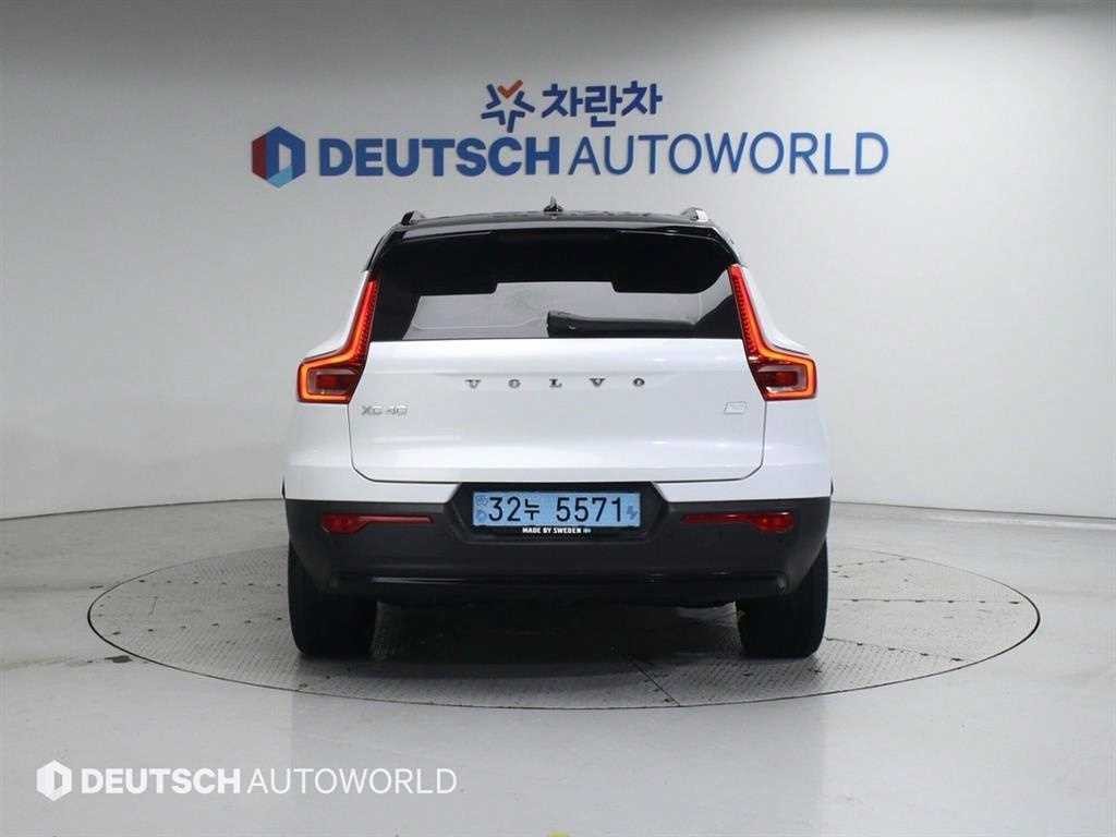 볼보 XC40 XC40 리차지 리차지 트윈 AWD 이미지 4