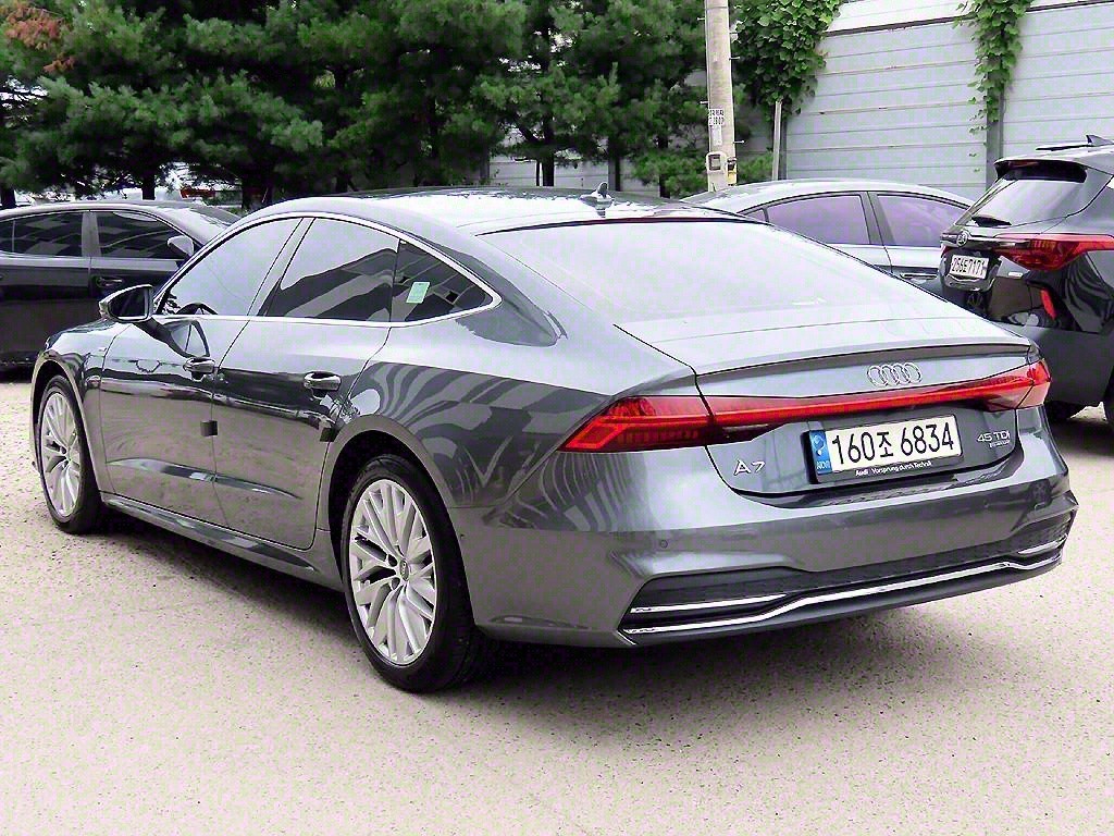 아우디 A7 A7 (4K) 45 TDI 콰트로 프리미엄 이미지 3