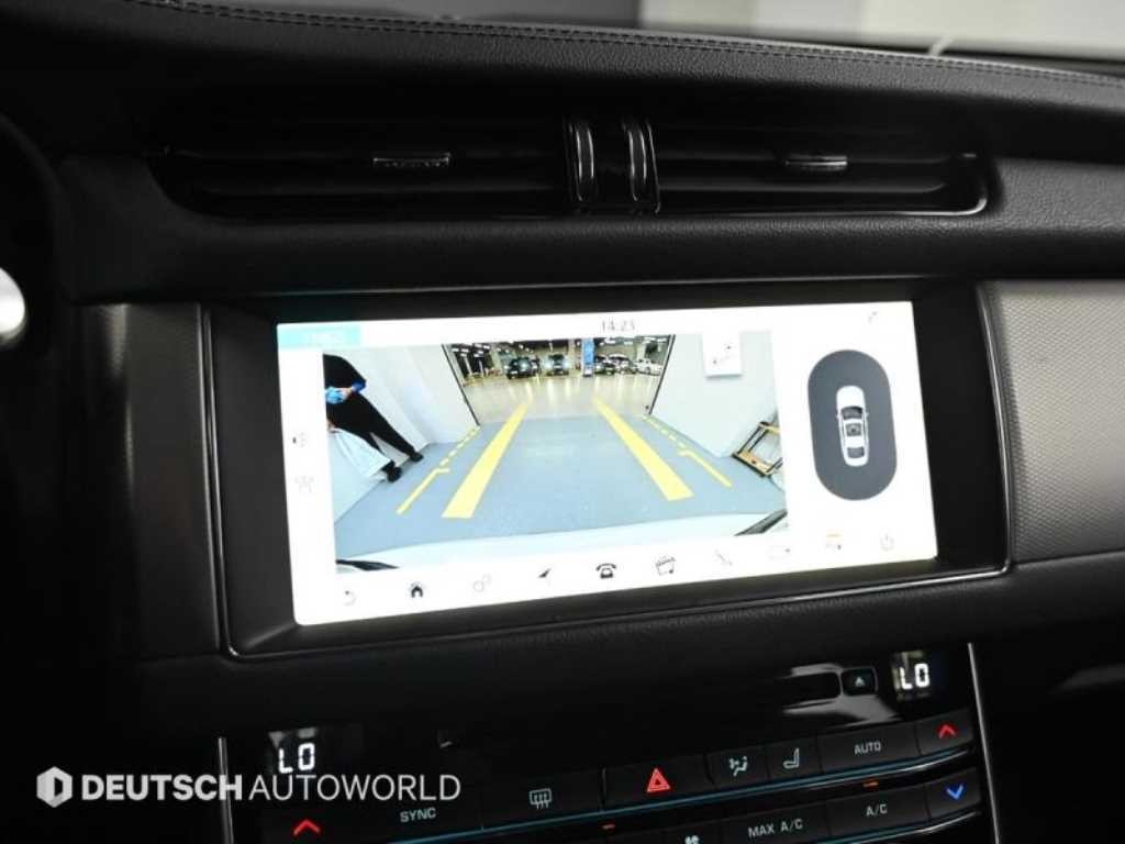재규어 XF XF(X260) 2.5T 프레스티지 이미지 15