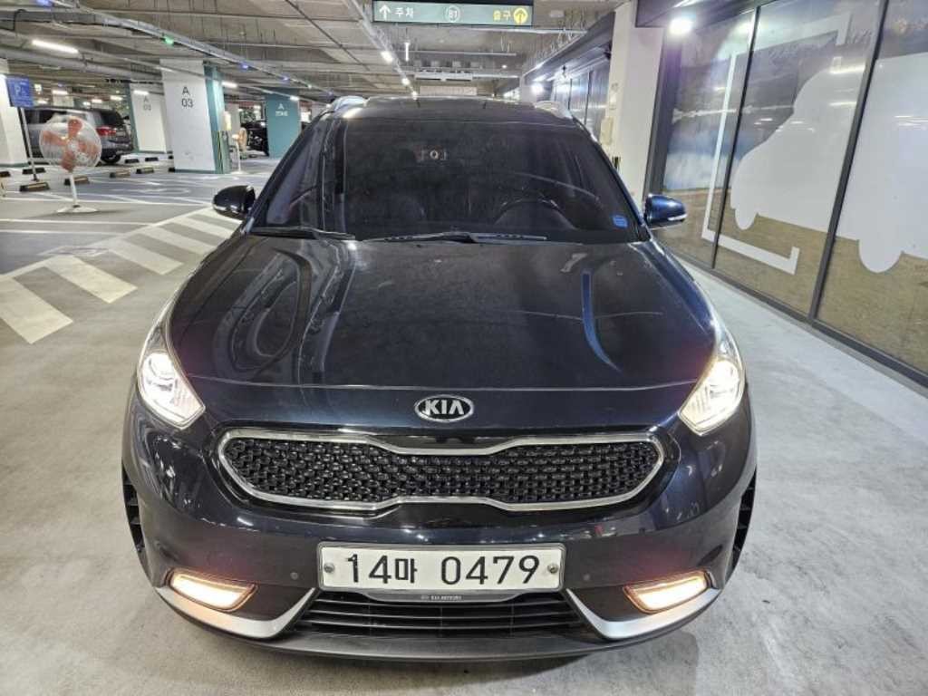 기아 니로 1.6 하이브리드 노블레스 이미지 2
