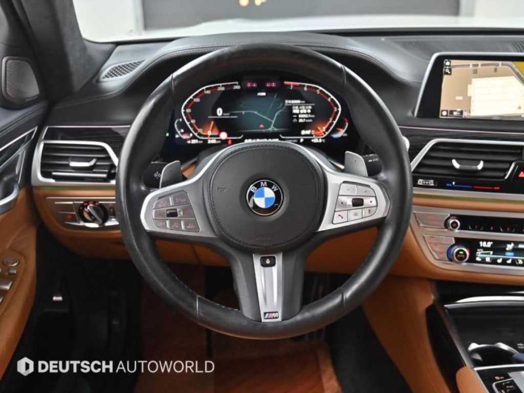 BMW 7시리즈 7시리즈 (G70) 740i sDrive M 스포츠 이미지 13