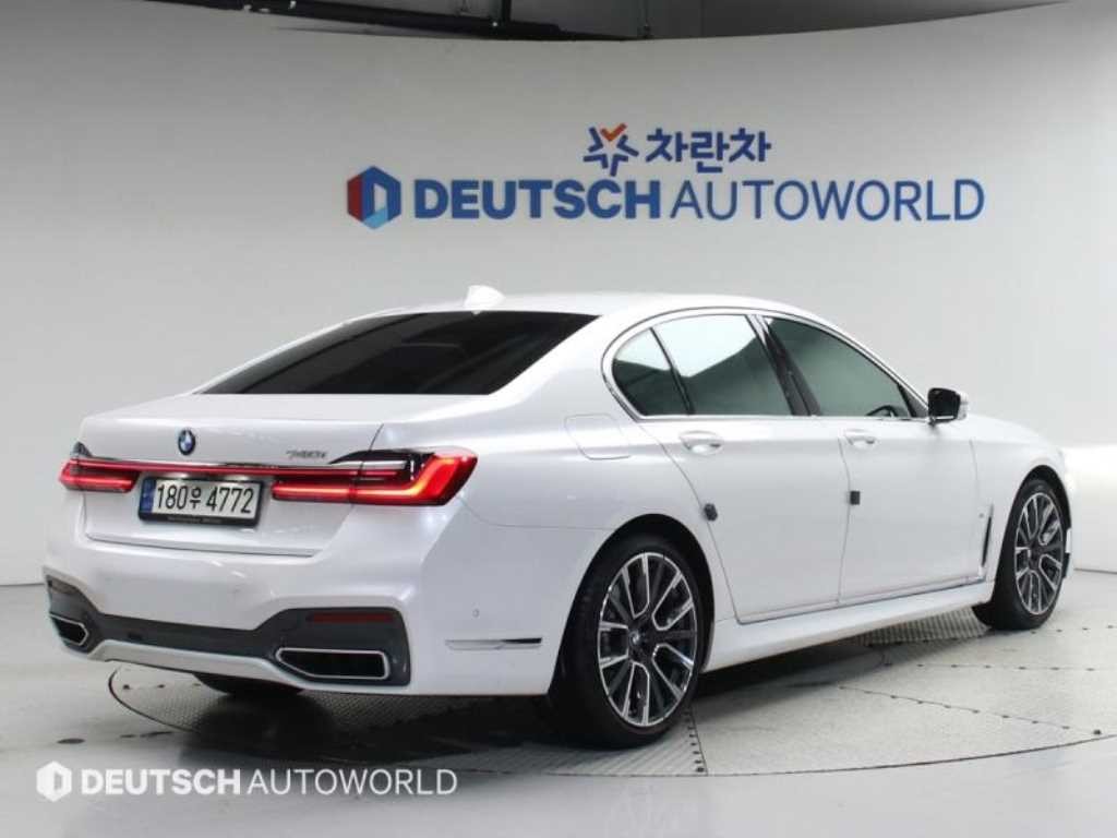 BMW 7시리즈 7시리즈 (G70) 740i sDrive M 스포츠 이미지 2